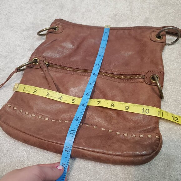 THE SAK Leather Fold Over Crossbody Bag Purse Adjustable Strap Stud Cognac Brown - Picture 11 of 13